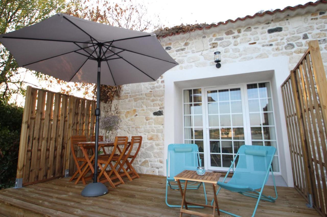 Domaine Du Galon D'Or Villa Arvert Exterior photo